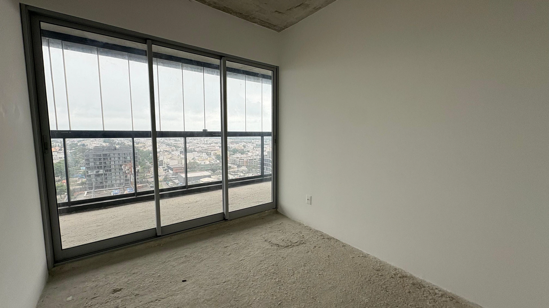 2-bedroom apartment with a mountain view in Rio de Janeiro — photo 5