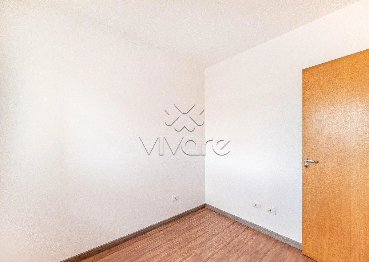 Apartment, 52 m², with wood or laminate floors — photo 31