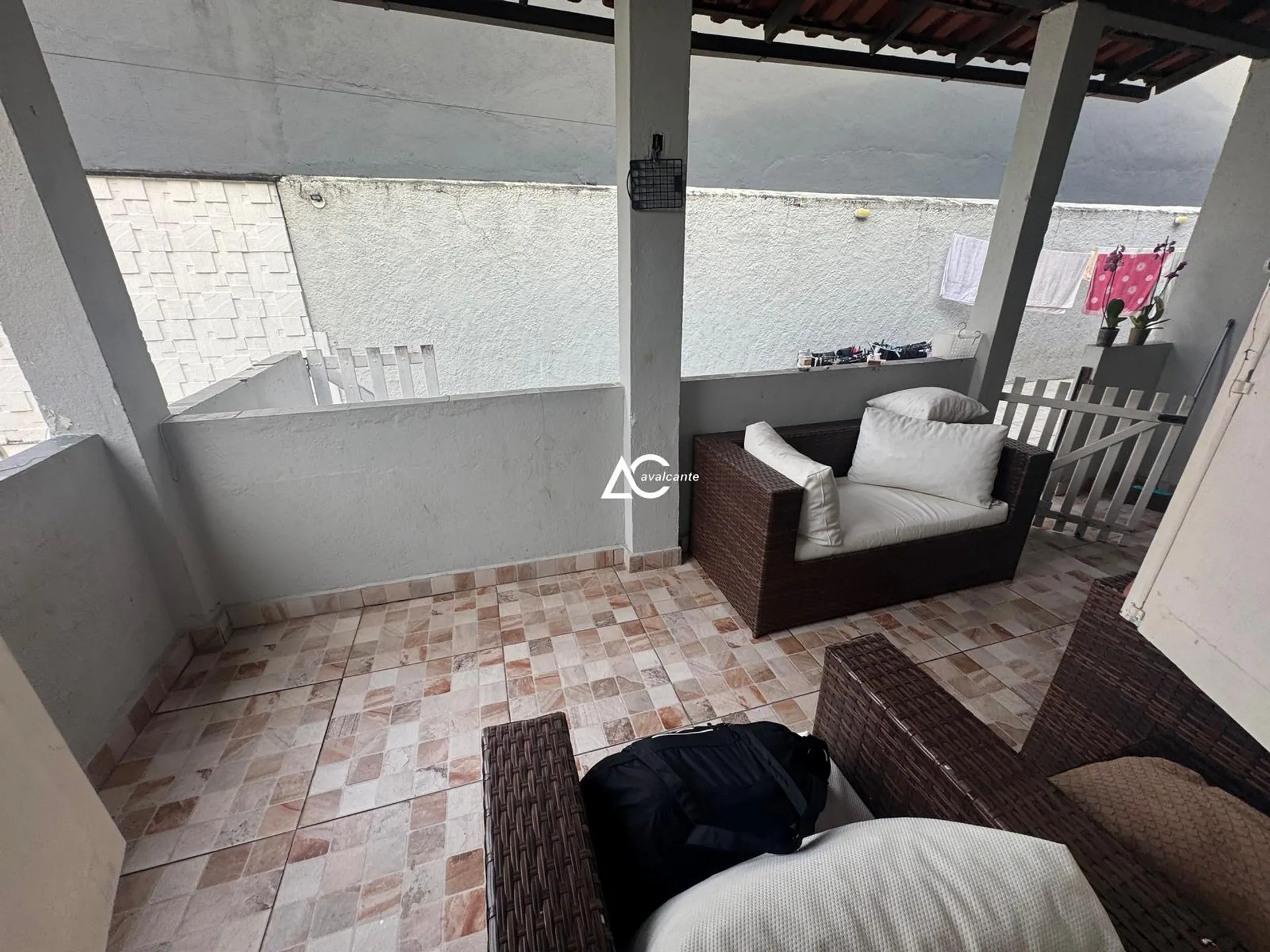 Washing machine in a 3-bedroom house, 360 m² — photo 55