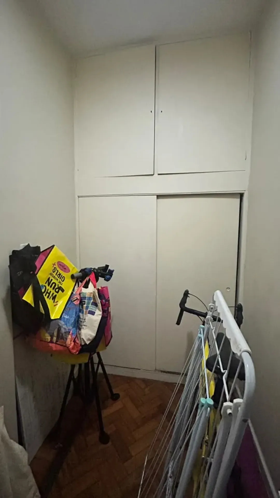 108 m² apartment with a washing machine and a home office — photo 10