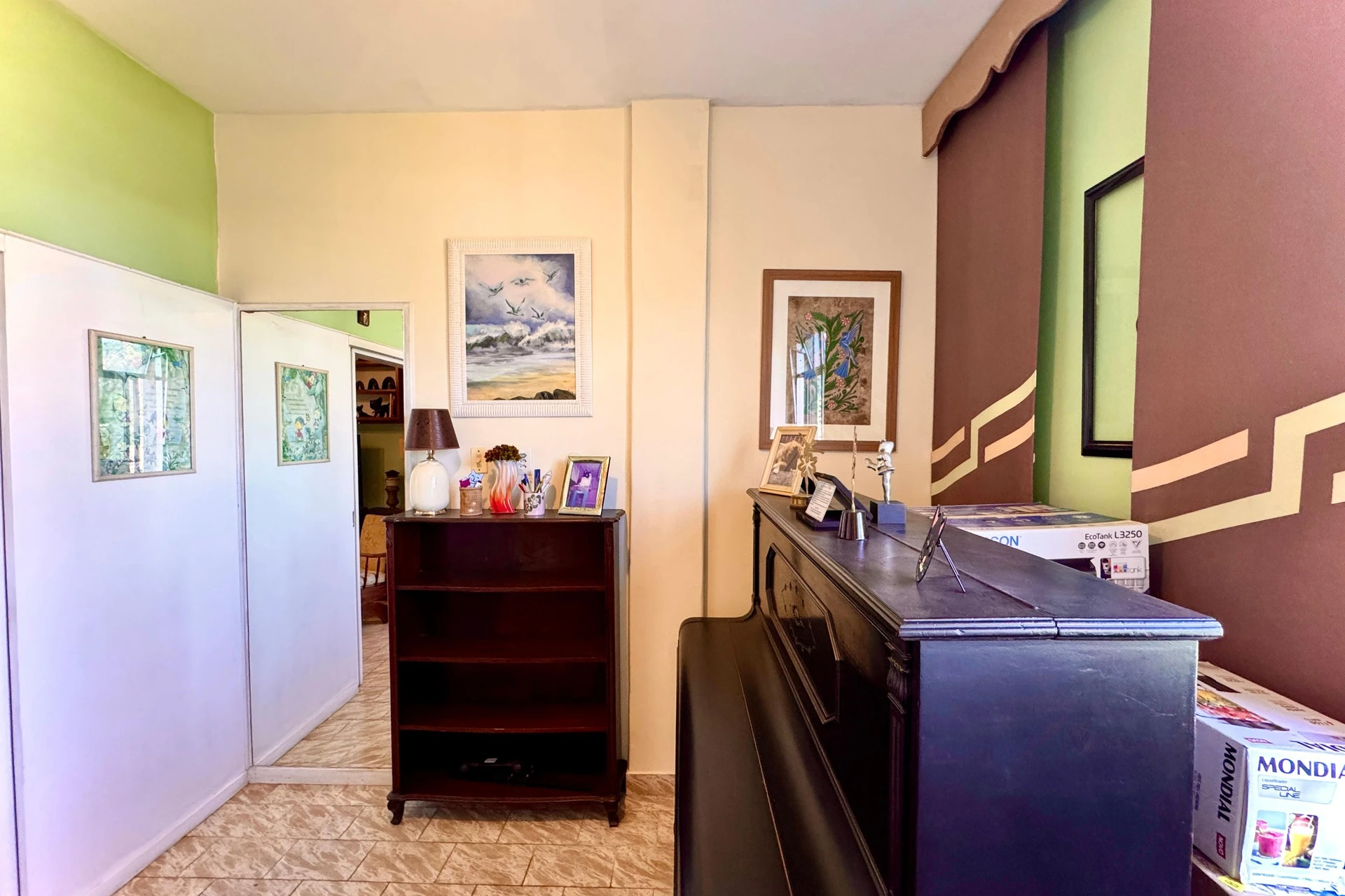 Furnished 3-bedroom apartment with pets allowed — photo 21