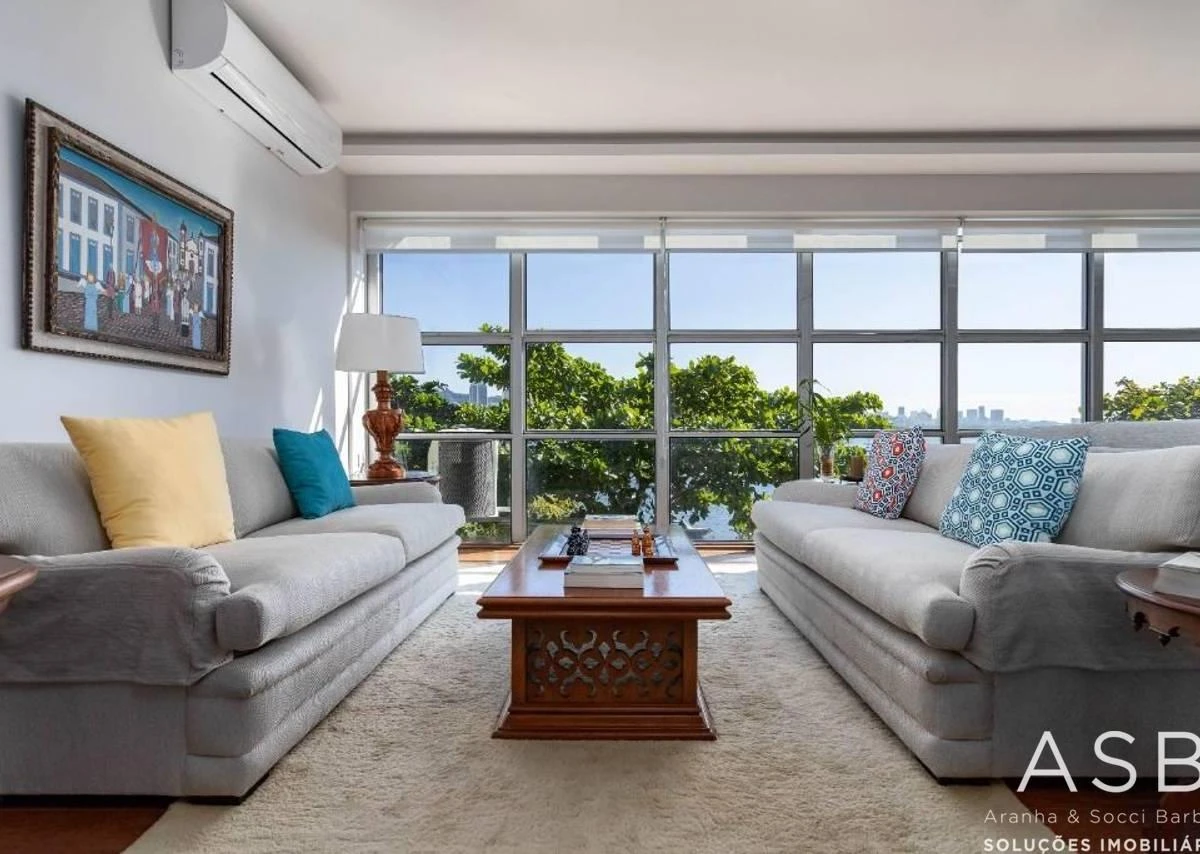 130 m² apartment with 3 bedrooms and 2 bathrooms — photo 15
