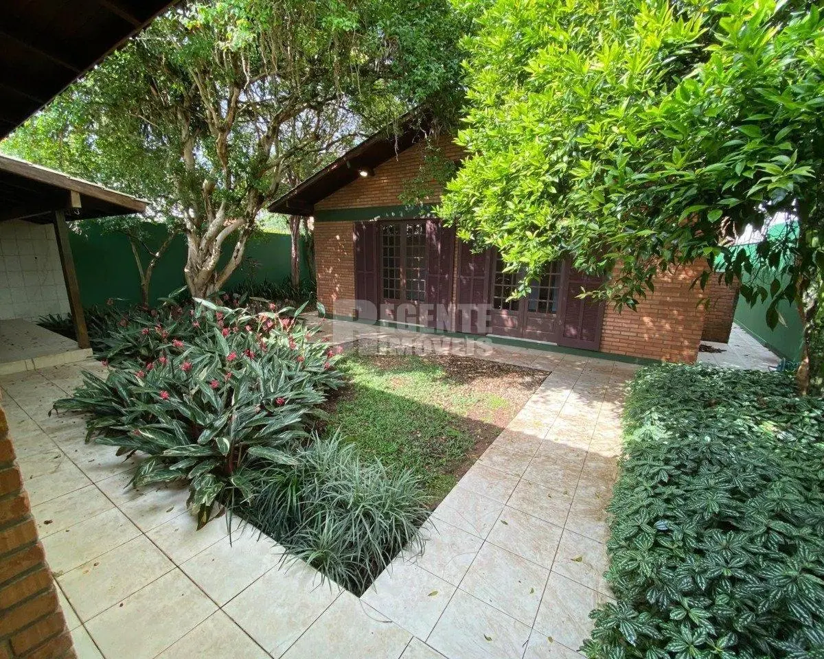 3-bedroom house with a home office in Florianópolis — photo 19