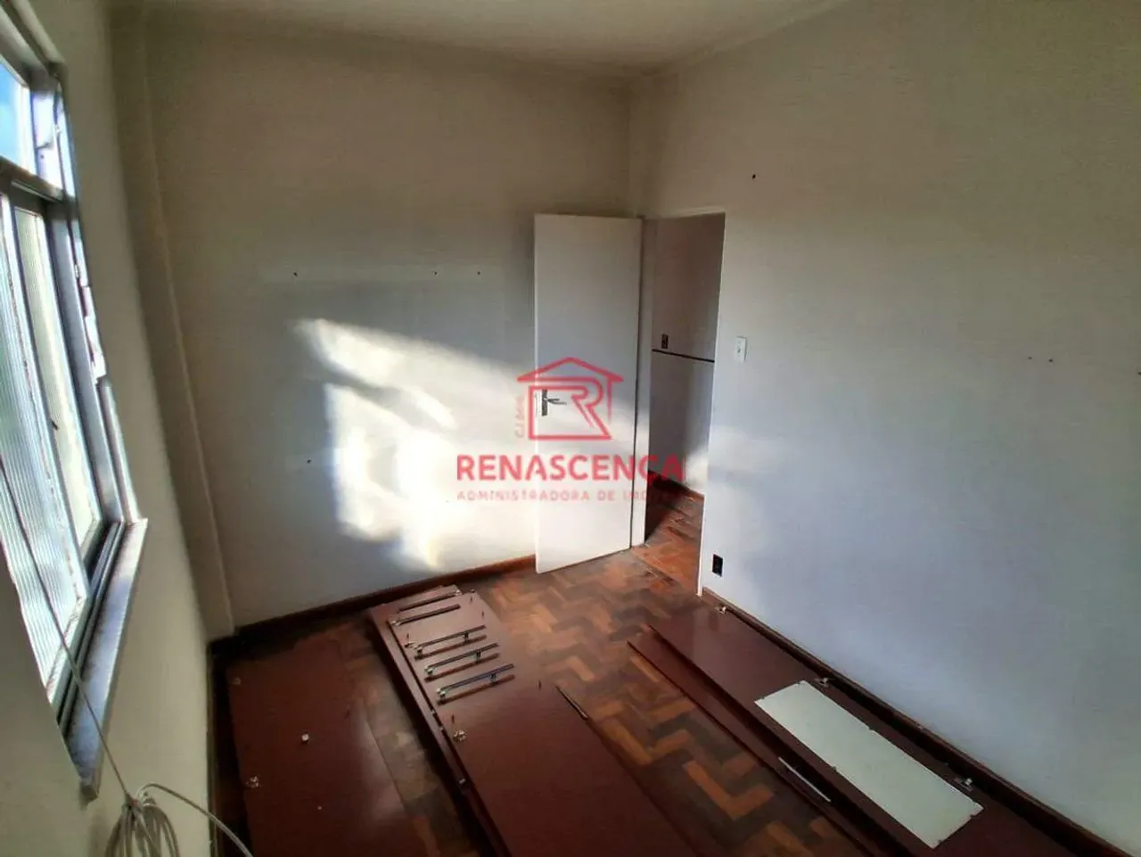 Casa con 2 dormitorios, 1 baño y balcón — photo 14