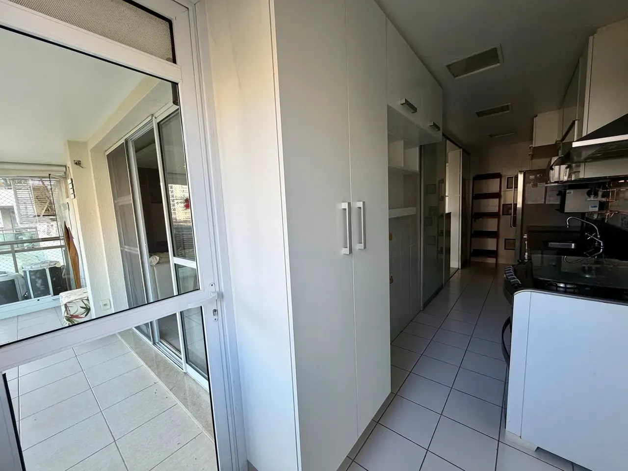 Apartamento mobiliado de 110 m² com varanda fechada — photo 17