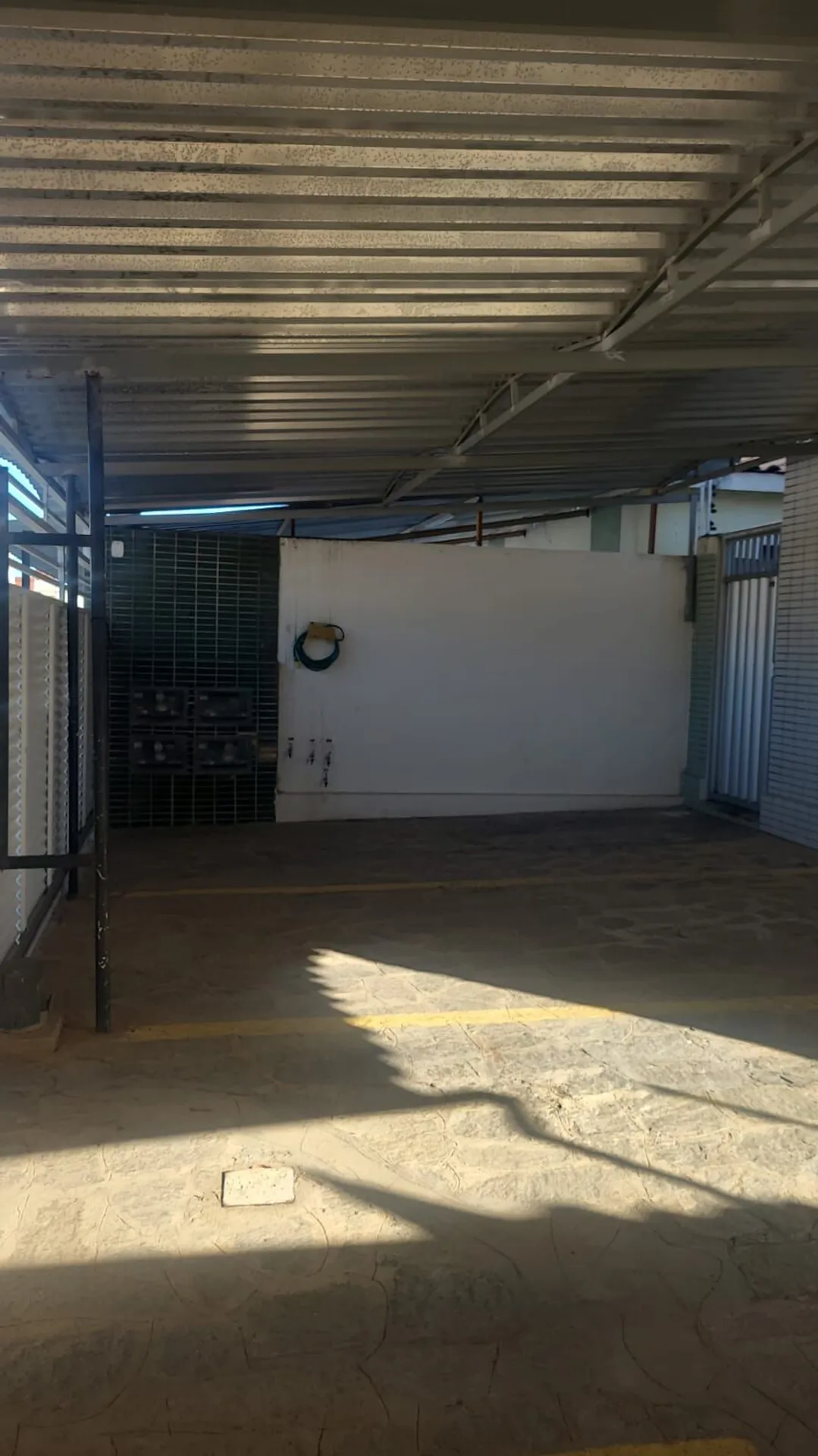 3-bedroom apartment, 1 with its own bathroom, 94 m² — photo 11