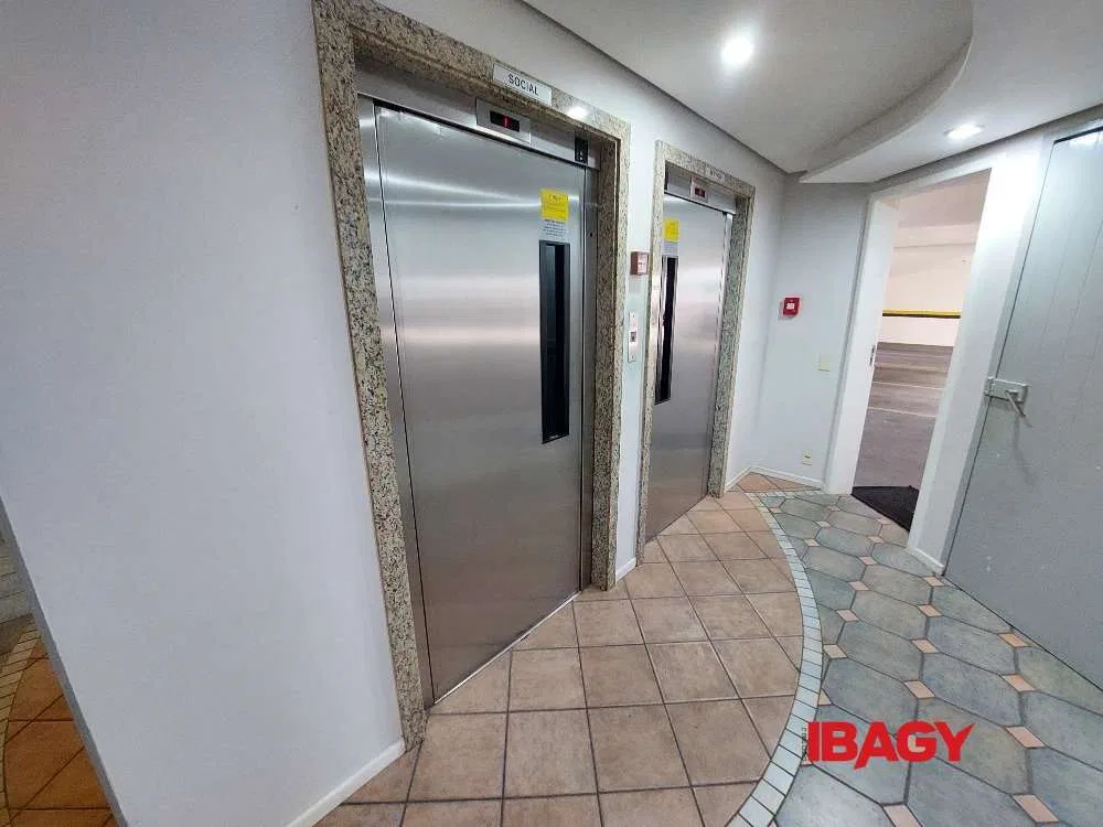 Квартира с 2 спальнями, 52 м² и 1 парковкой — photo 7