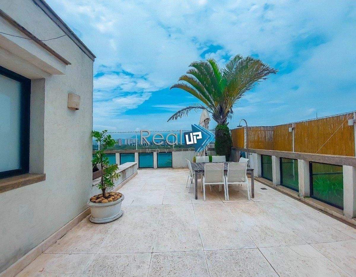 429 m² apartment with 5 bedrooms and 3 parking spots — photo 5