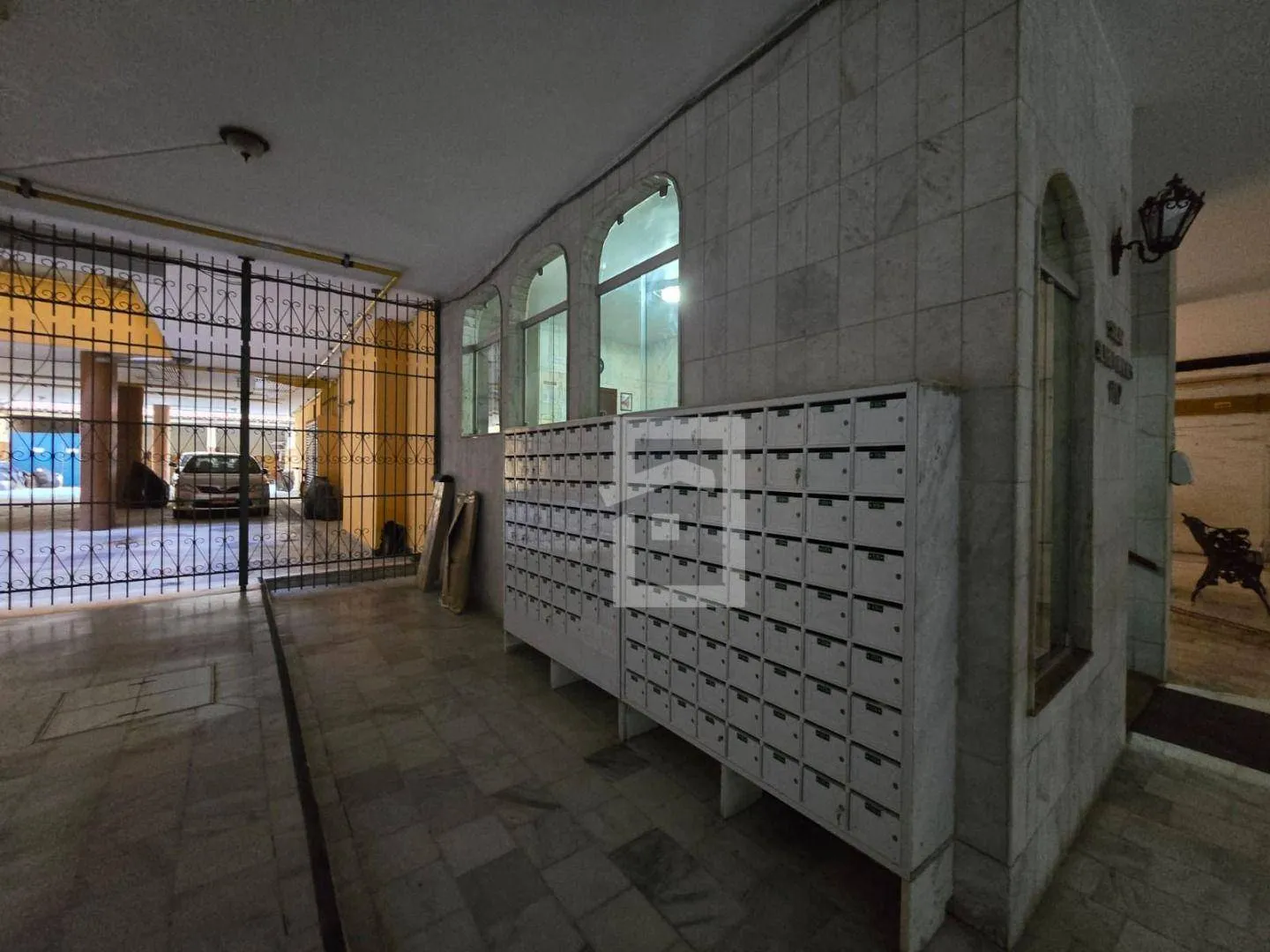 1-bedroom apartment with 24-hour concierge and 32 m² — photo 29