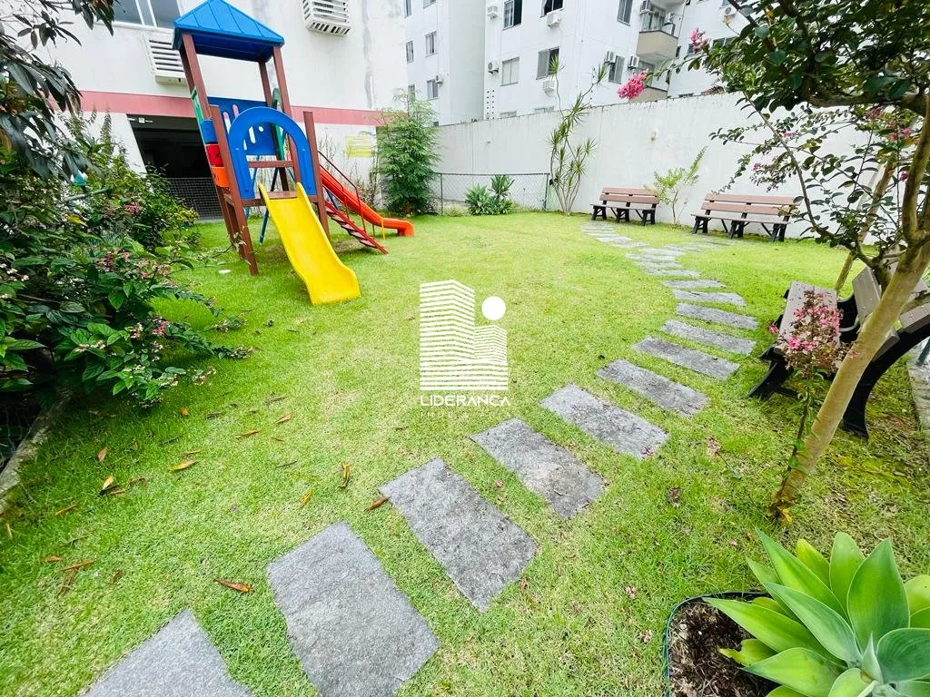 55 m² apartment with a home office and a washing machine — photo 33
