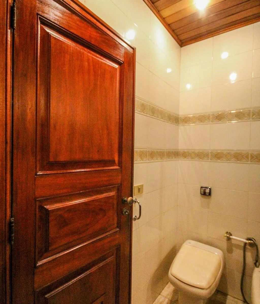 Apartment with 4 bedrooms, 4 baths and 300 m² — photo 29