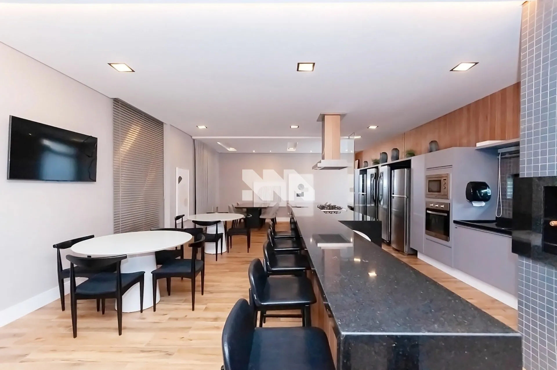 Apartamento para locação com 2 dormitórios e 3 banheiros — photo 53