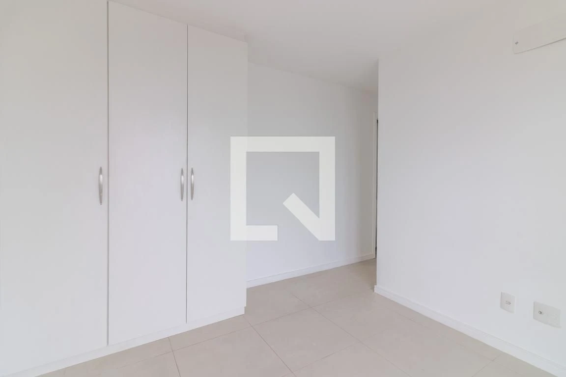 2-bedroom apartment in a building with a sauna — photo 26
