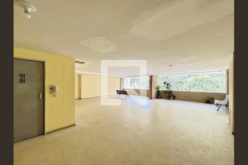 Unfurnished 3-bedroom apartment with gas kitchen — photo 30