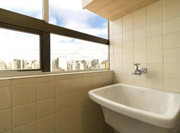 65 m² apartment with 1 bedroom and 1 parking spot — photo 7