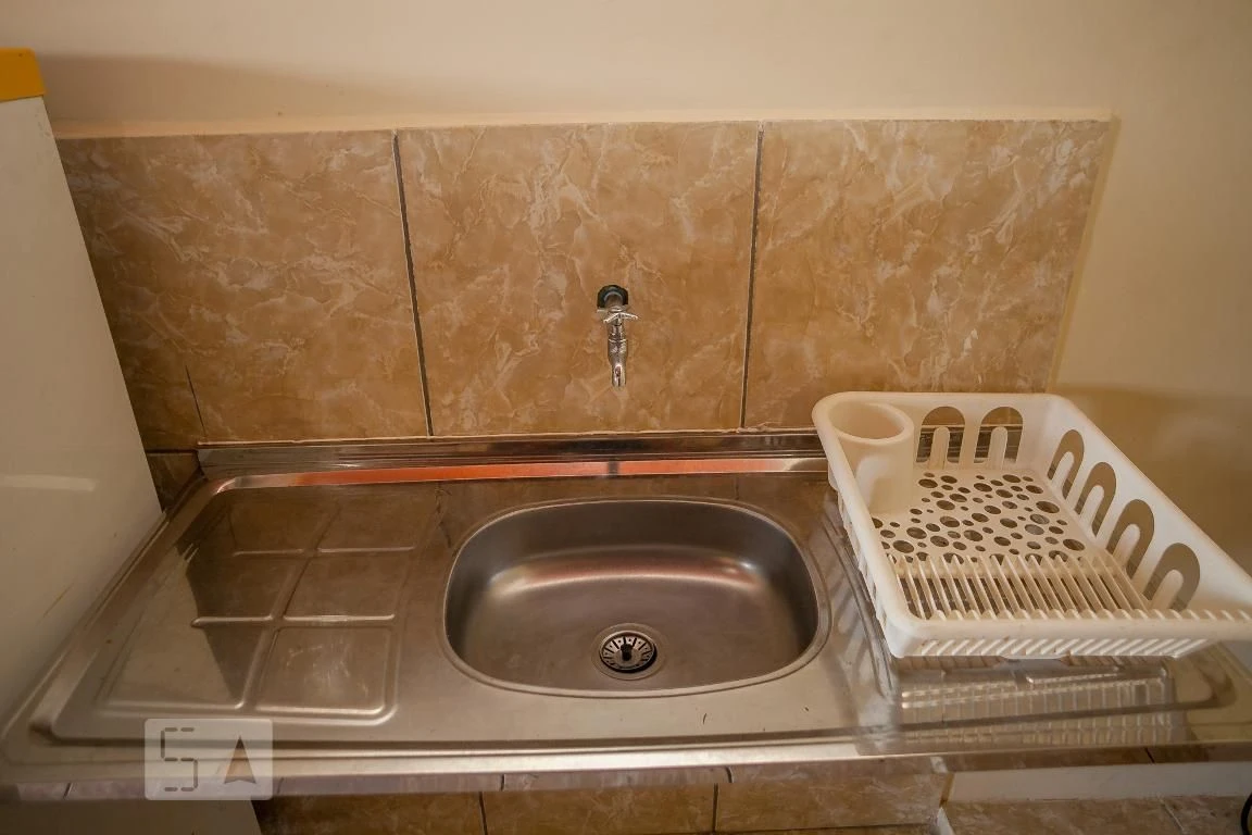 Furnished studio, 27 m², with a washing machine — photo 5