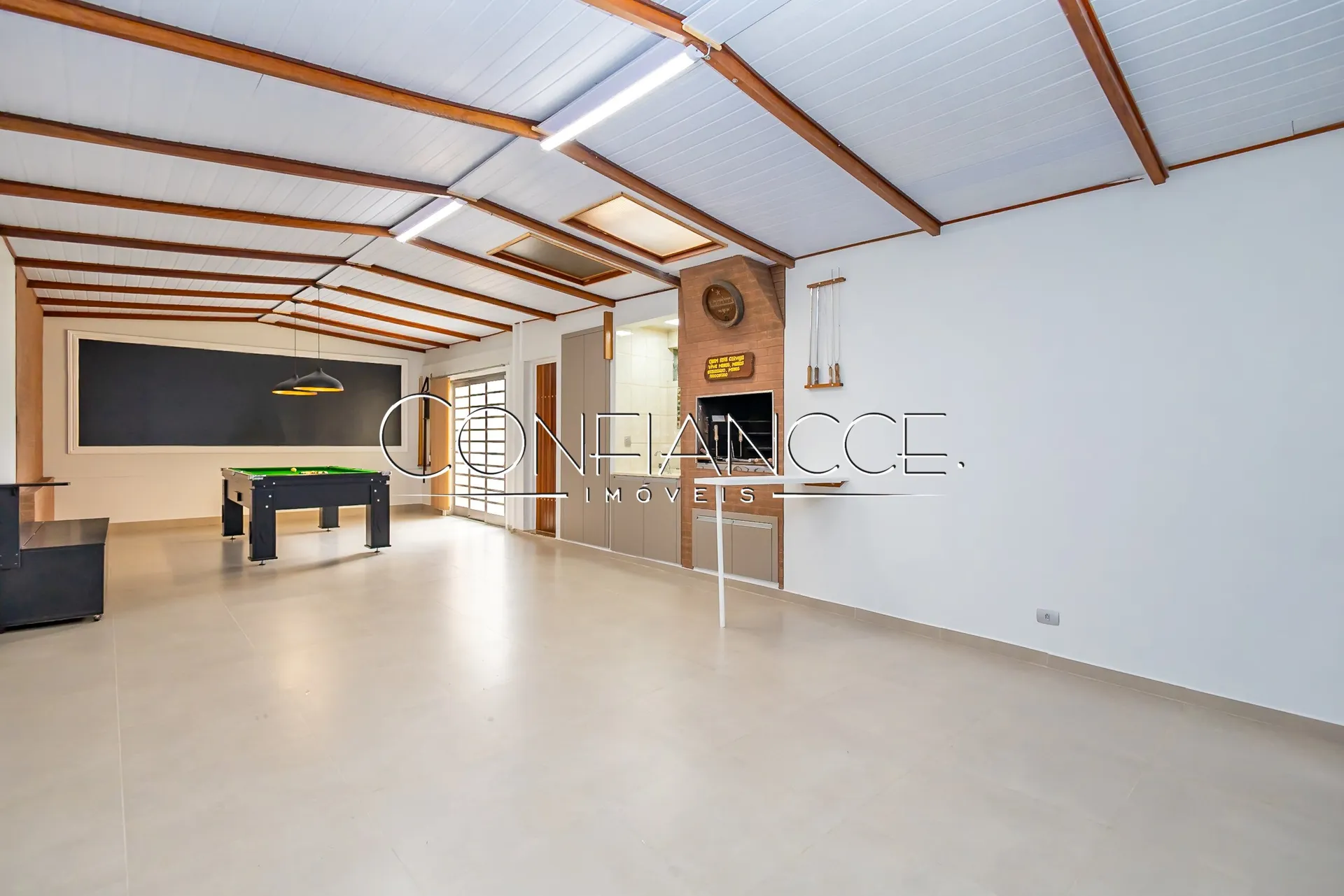 Furnished house, 228 m², with a private BBQ — photo 31