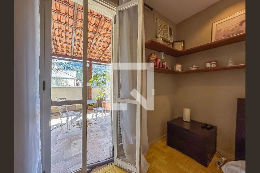 Квартира в аренду: 4 спальни, балкон, 500 м² — photo 20