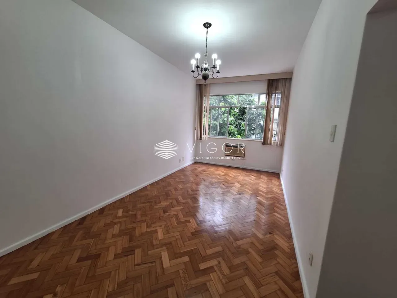 Apartamento de 2 quartos com jardim privativo
