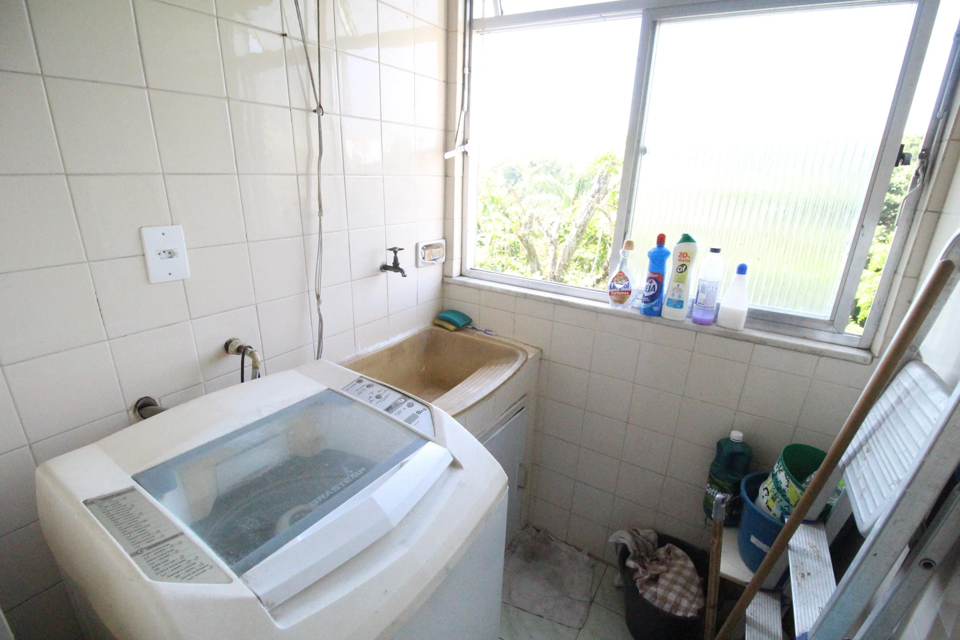 Unfurnished 2-bedroom apartment with 1 bath and parking — photo 15
