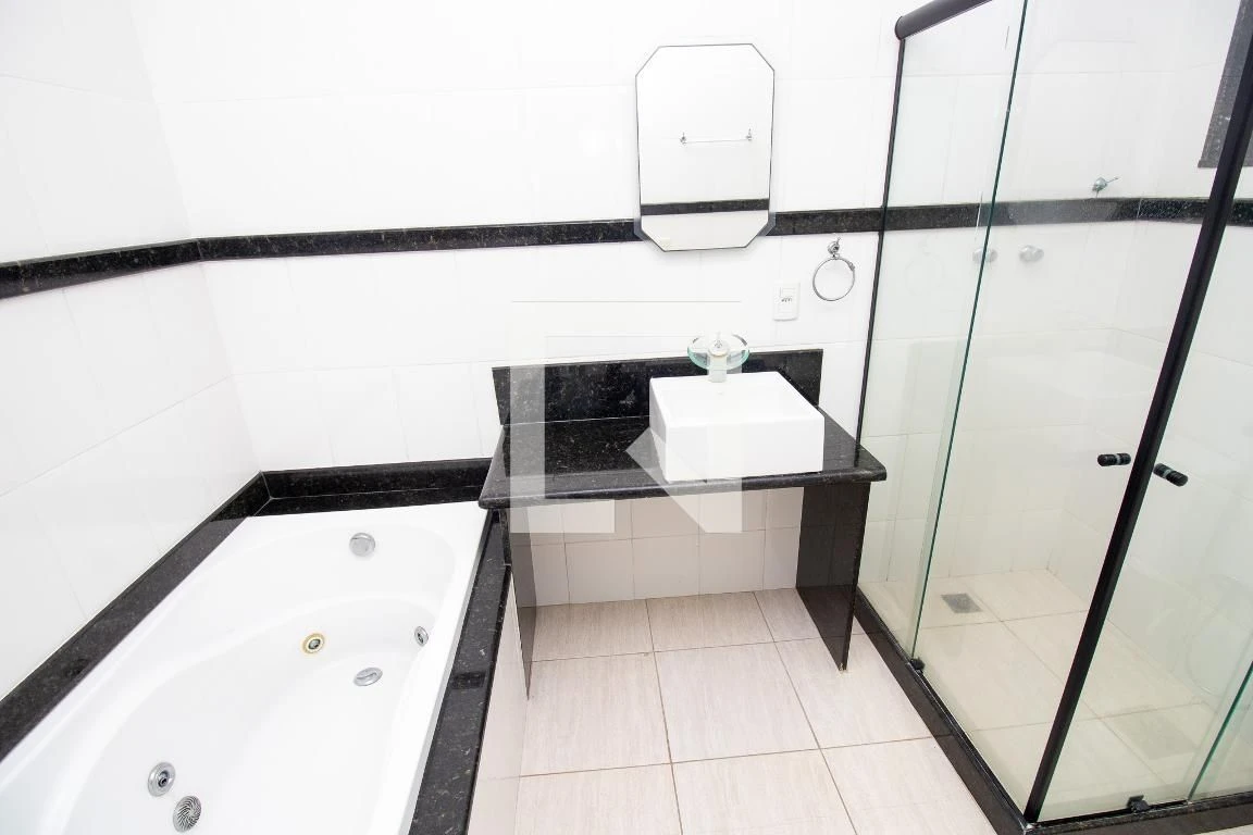 Casa com 3 suítes e quintal privativo com churrasqueira — photo 36