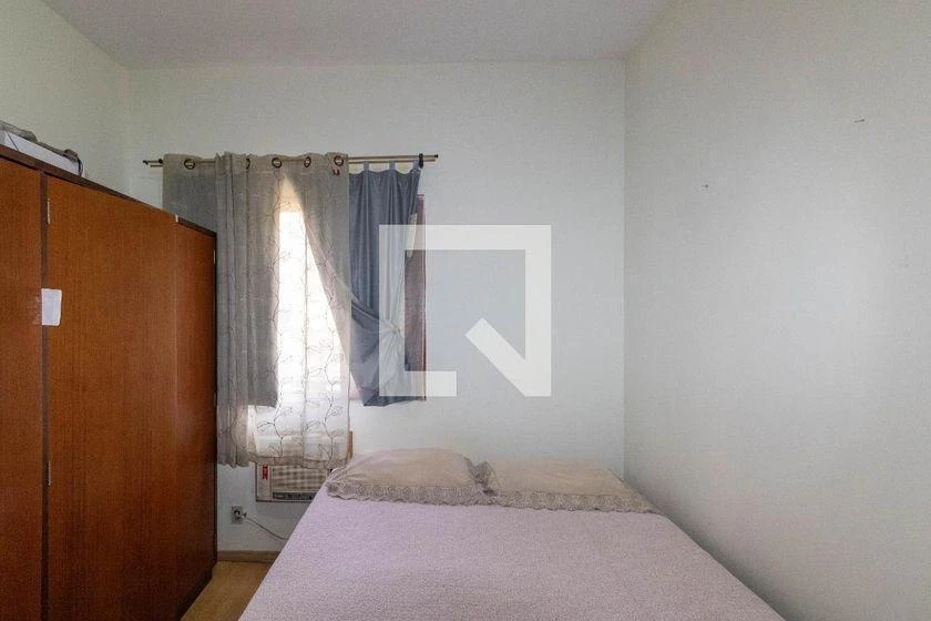 Furnished house with 4 bedrooms and 290 m² — photo 17