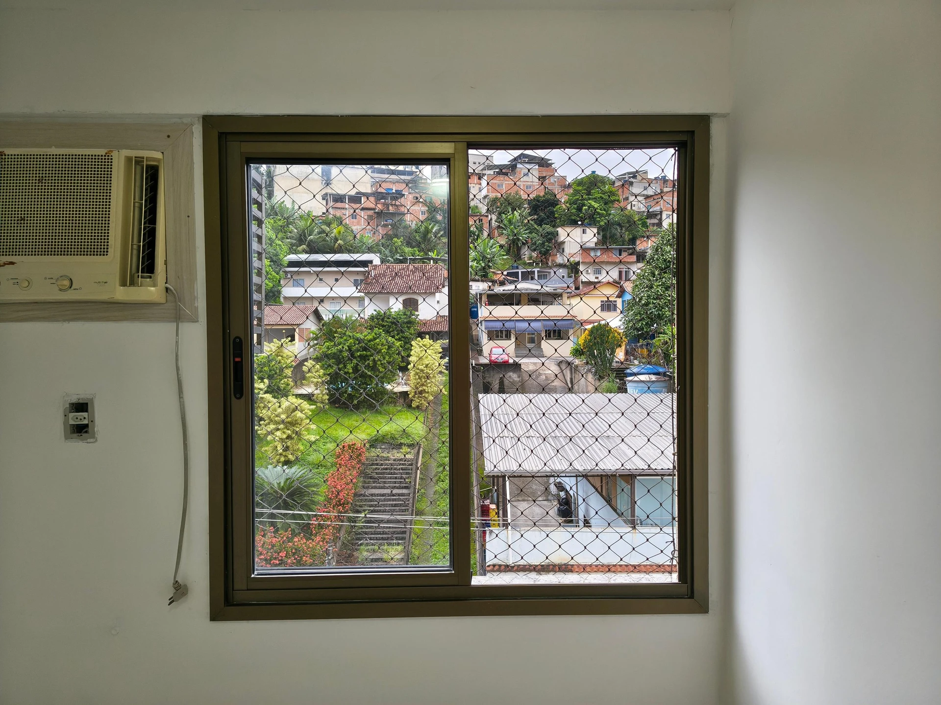 Apartment, 78 m², with a grill on the balcony — photo 23