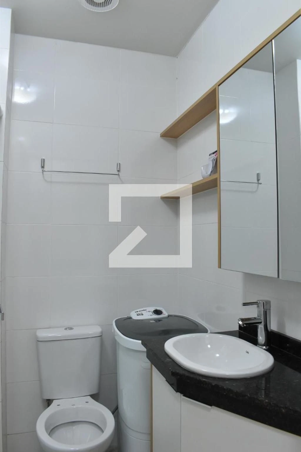 Monoambiente amueblado, 29 m², con balcón cerrado con vidrio — photo 5