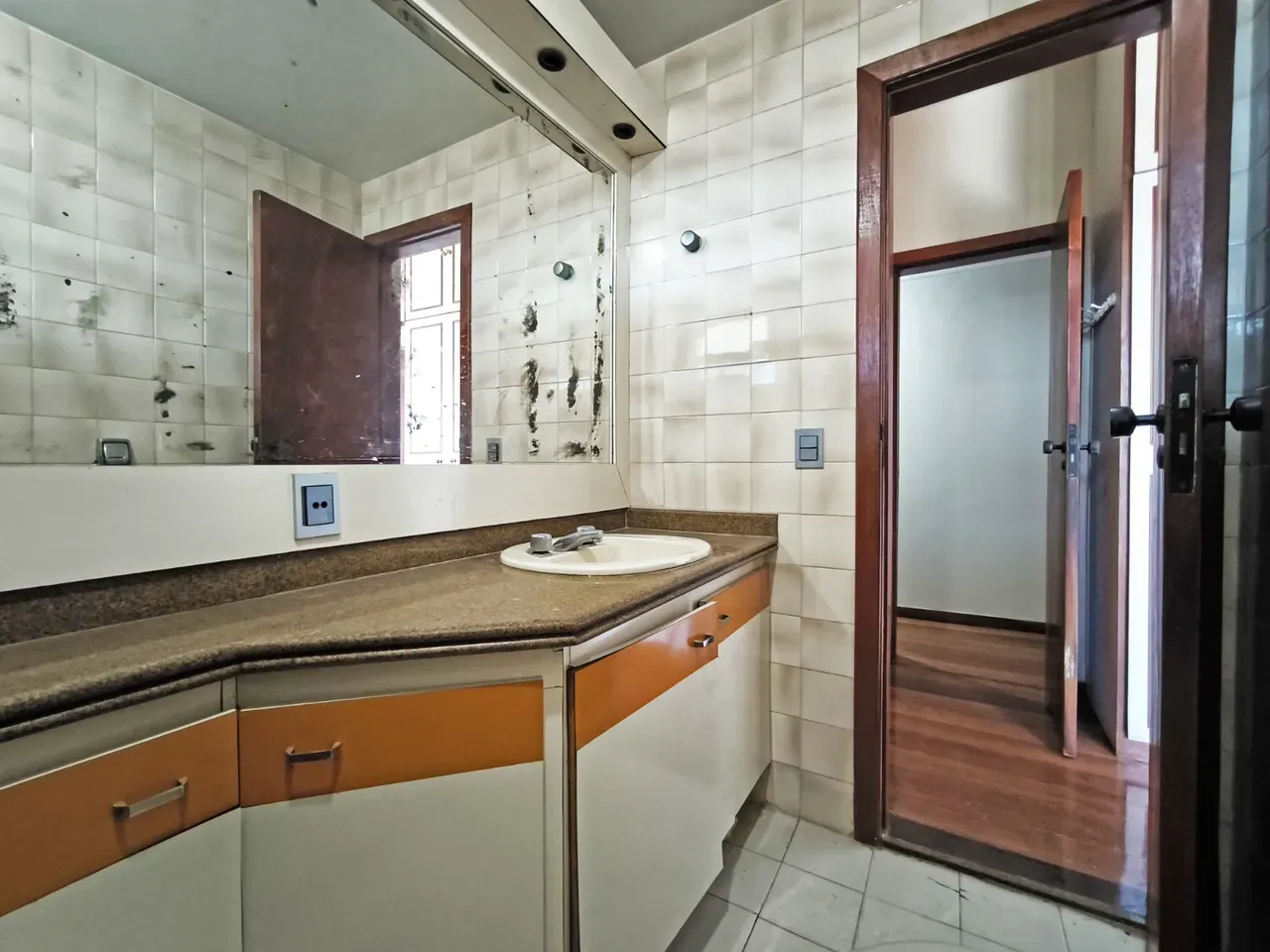 4-bedroom apartment with a home office in Rio de Janeiro — photo 34