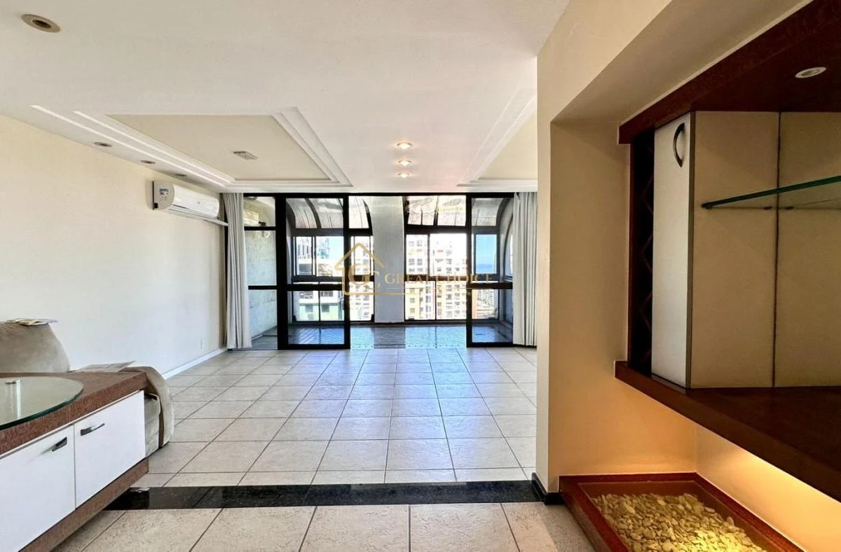 Дуплекс-пентхаус 200 м² з 3 спальнями-сюїтами — photo 17