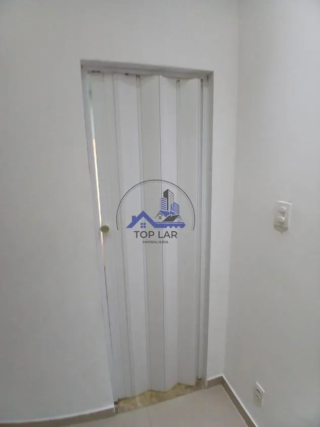 Apartment, 65 m², with wood or laminate floors — photo 5