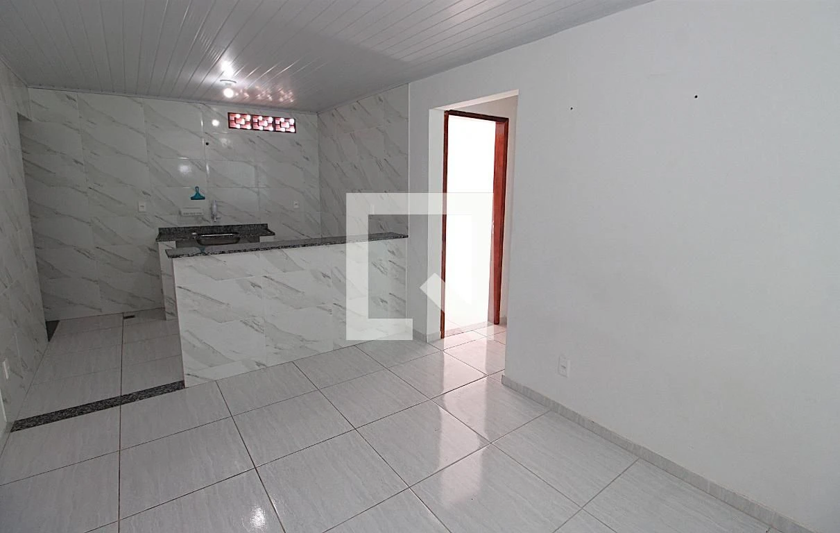 Unfurnished 2-bedroom apartment with open-plan kitchen — photo 16