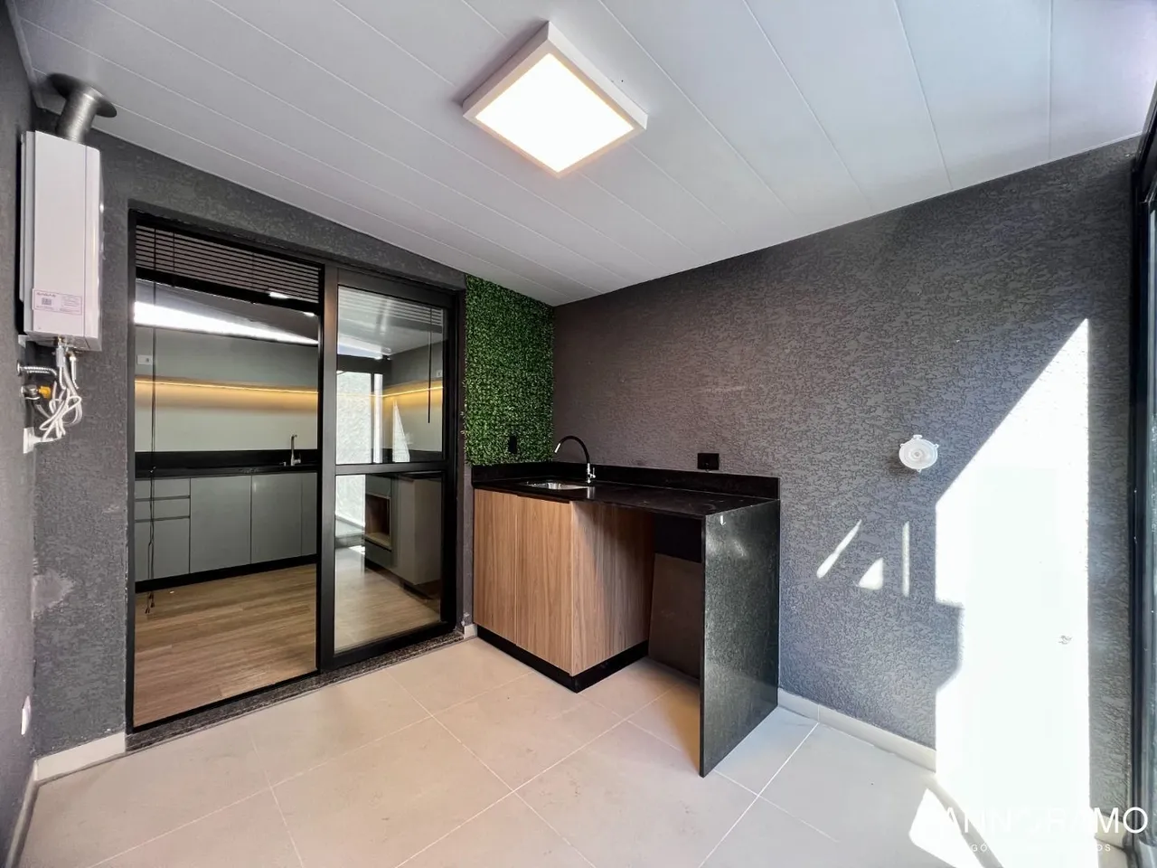 Apartamento garden sem mobília com 1 dormitório e 1 vaga — photo 2