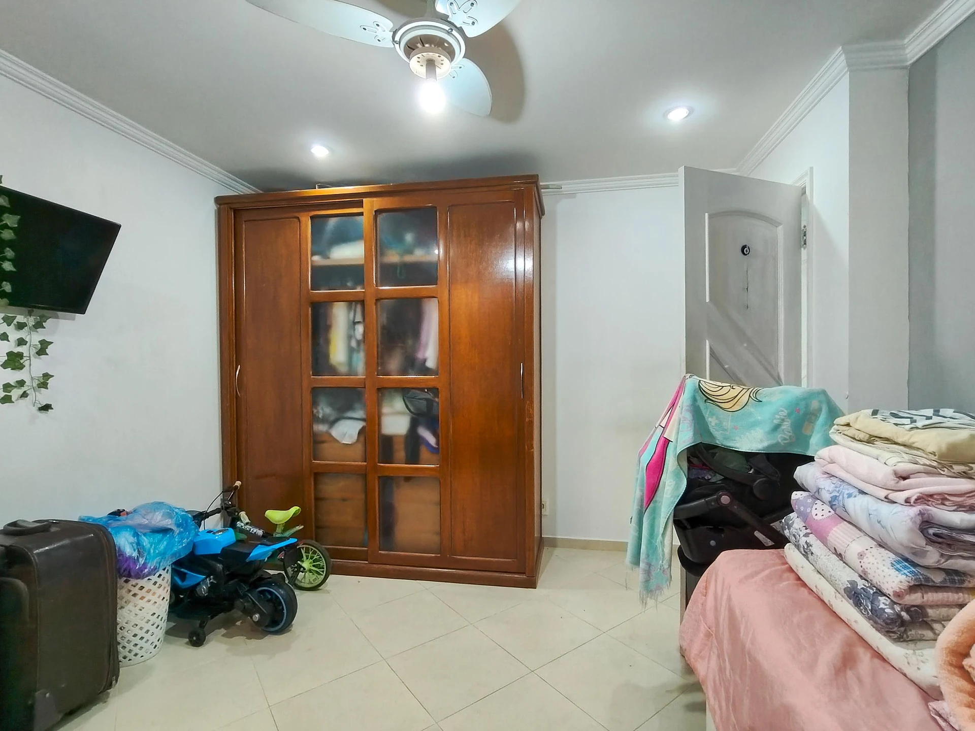 Rental house with 2 bedrooms and an open-plan kitchen — photo 34