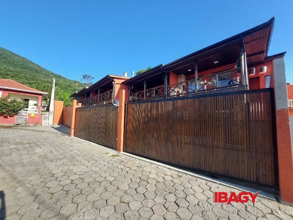 Apartamento amueblado de 2 dormitorios y 44 m² — photo 37