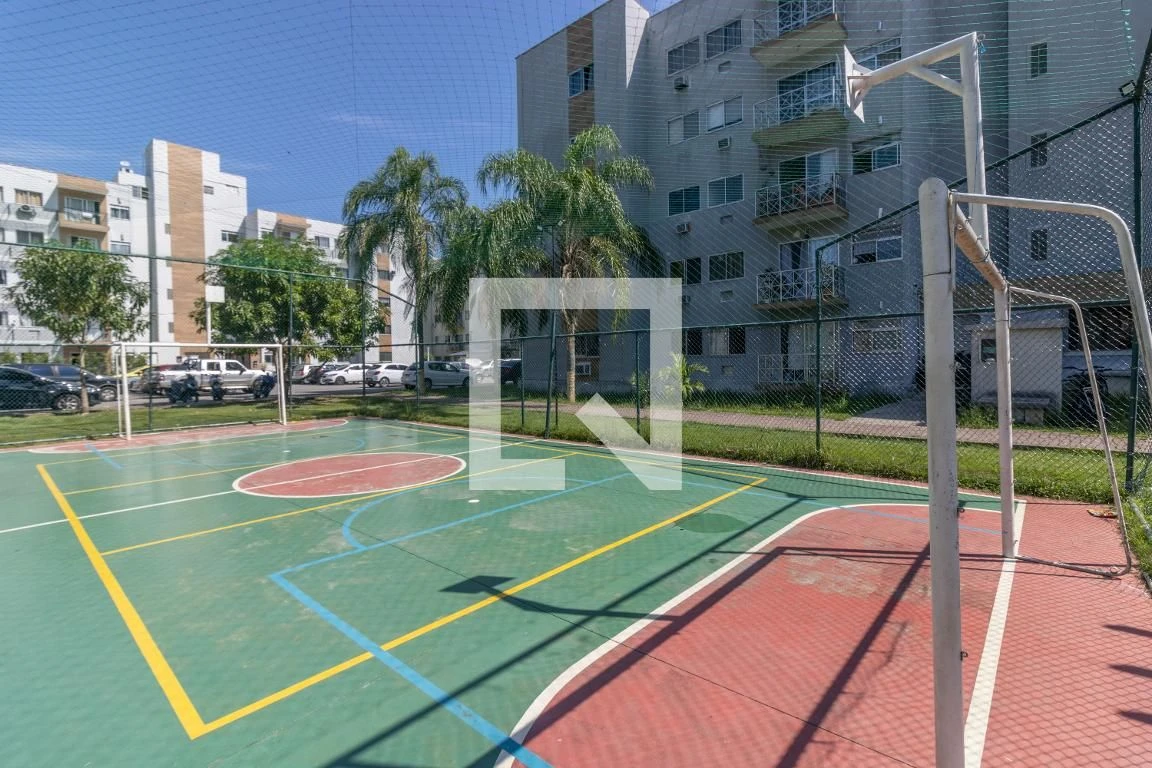 Apartamento mobiliado com 2 quartos e 1 banheiro — photo 10