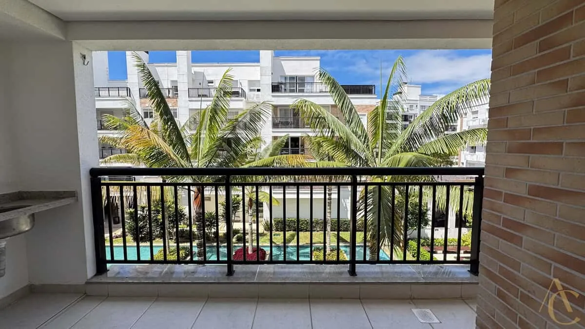 Furnished 129 m² apartment with 3 bedrooms and 1 parking space — photo 11