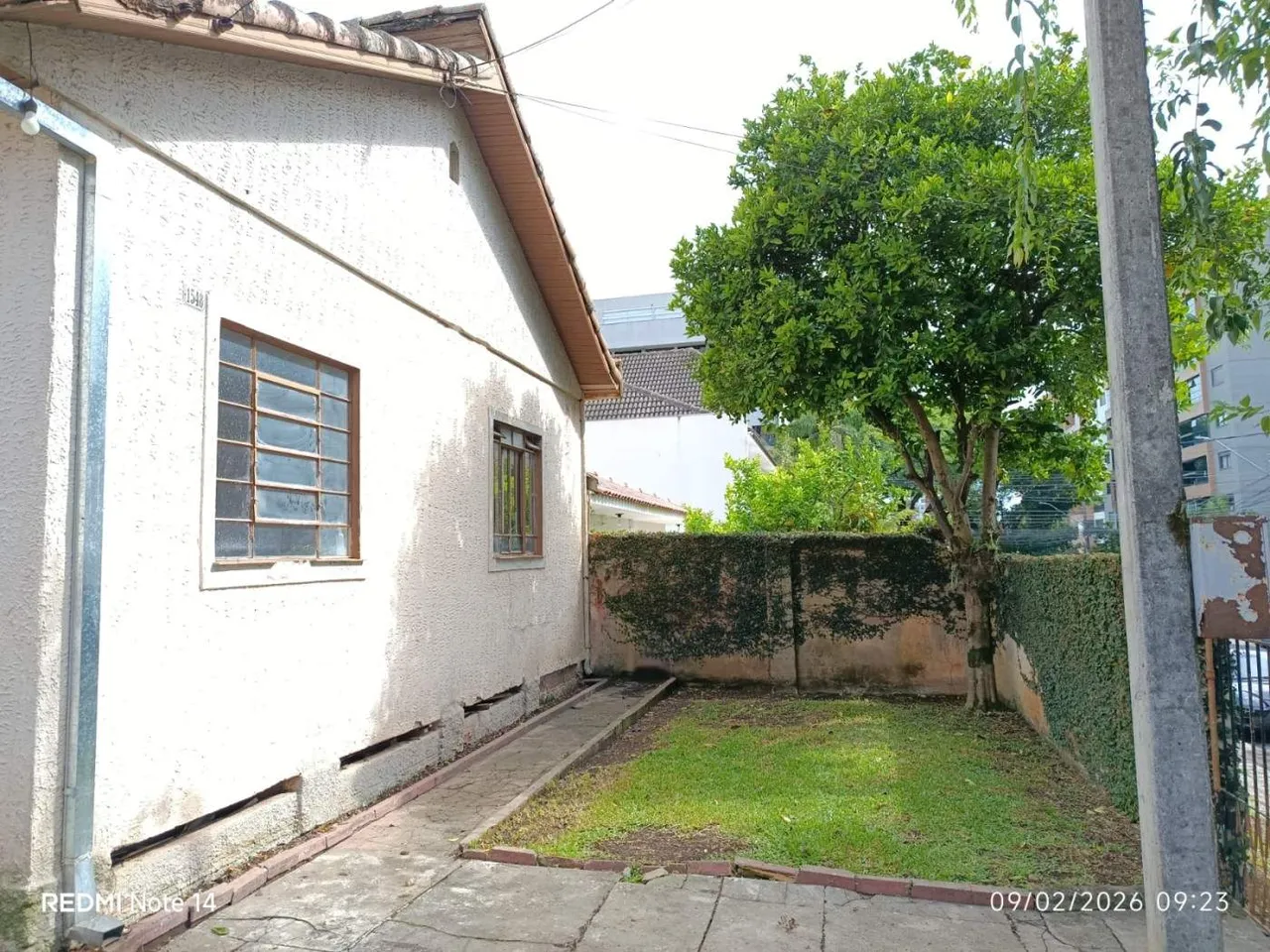 Rental house with 2 bedrooms and 1 bathroom — photo 3