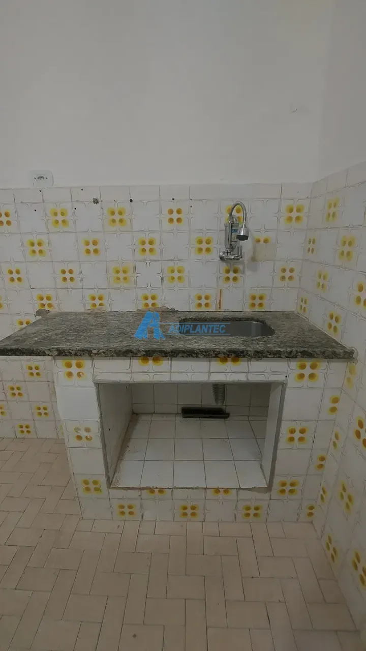Rental apartment with 2 bedrooms and 1 bathroom — photo 9