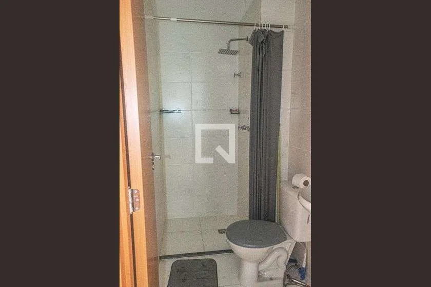 Apartamento de 2 dormitorios con cocina cerrada y cocina a gas — photo 17