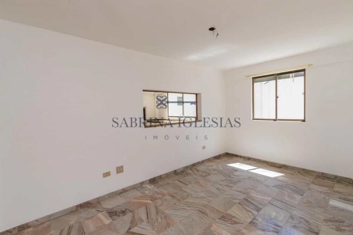 4-bedroom house with a grill on the balcony in Curitiba — photo 43