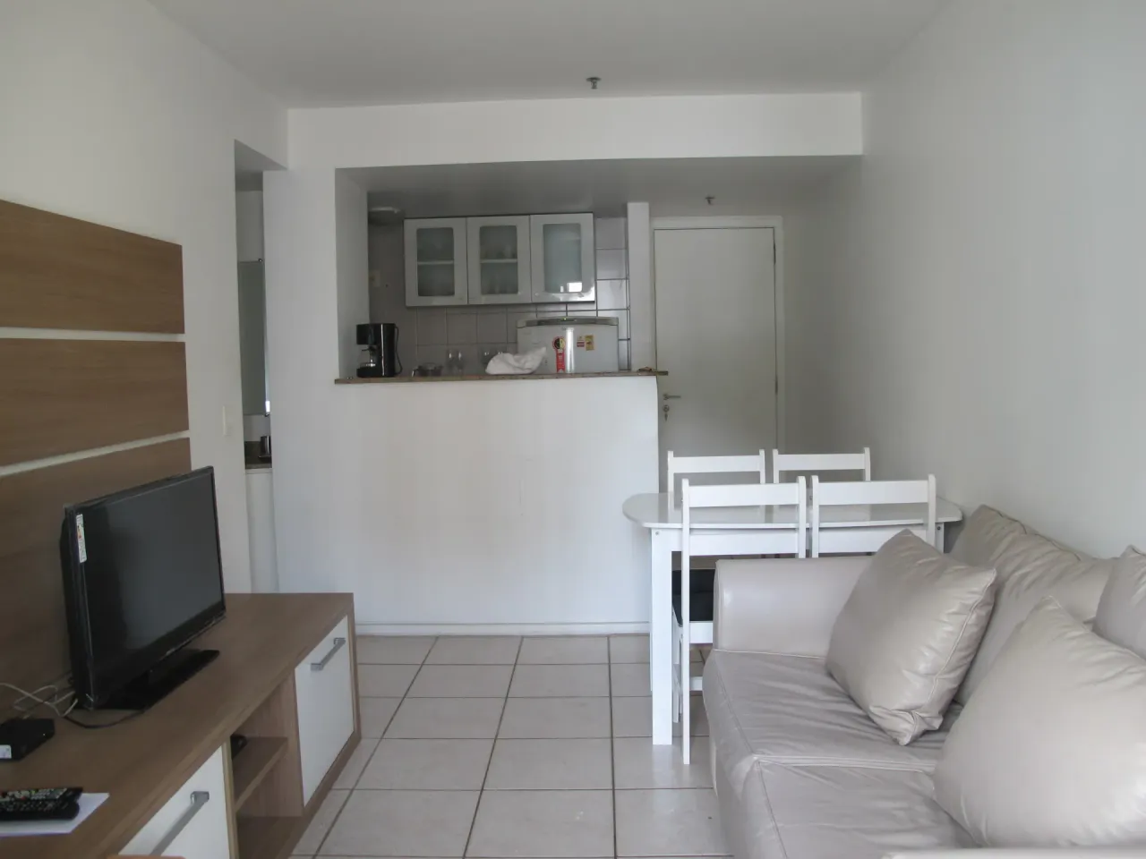 Apartamento mobiliado com cozinha aberta e 1 vaga — photo 8