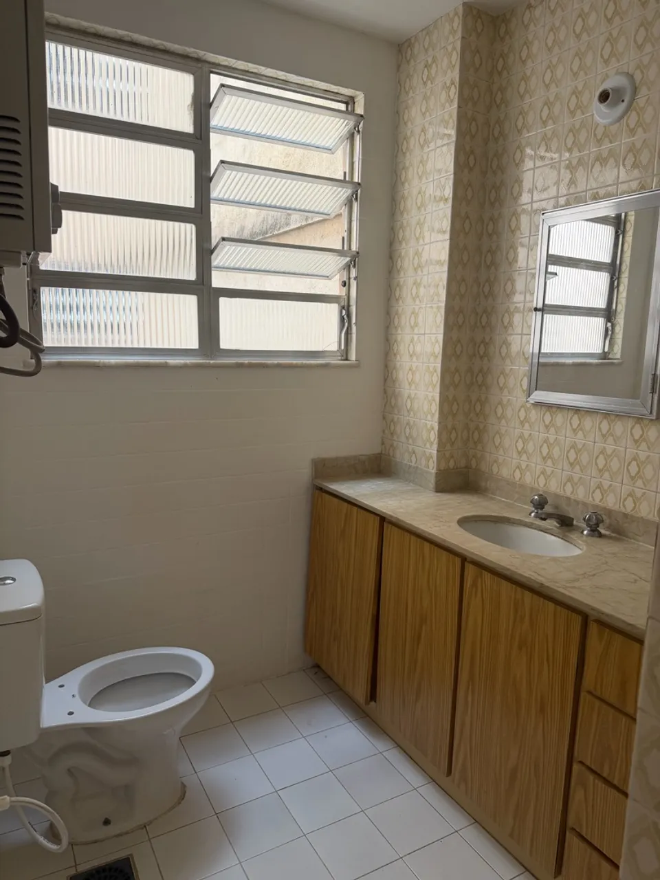 Apartment, 53 m², with wood or laminate floors — photo 15