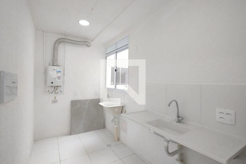 Unfurnished 2-bedroom apartment with 41 m² and parking — photo 10
