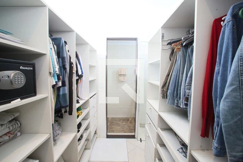 Apartment with 3 bedrooms, 1 en-suite, 397 m² — photo 31