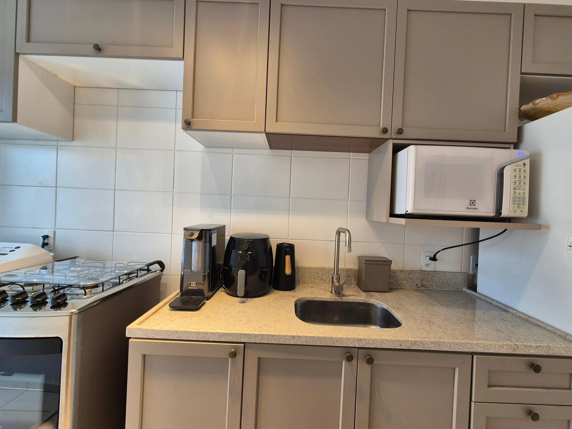 2-bedroom apartment with a home office — photo 13
