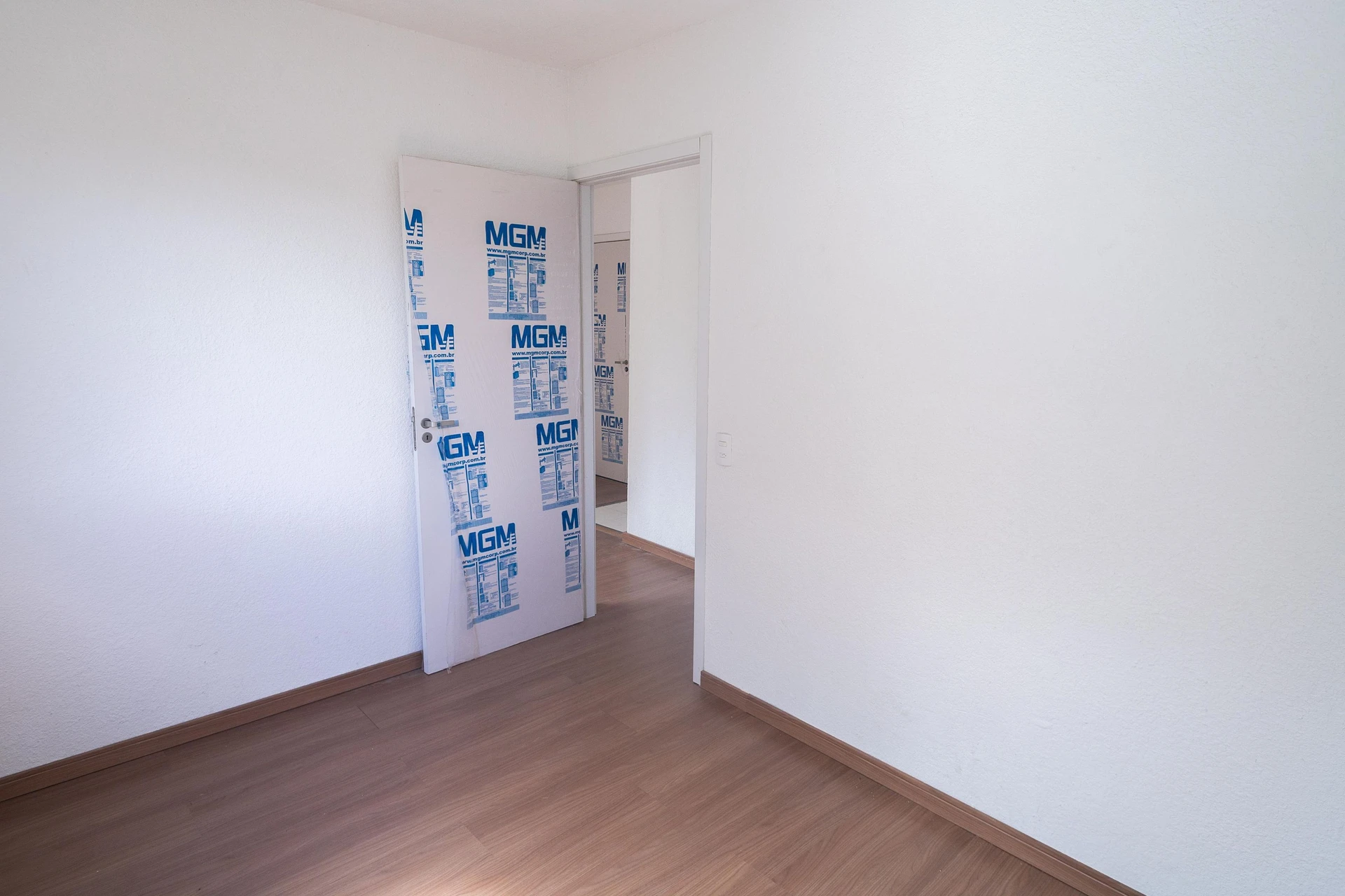 Apartamento sem mobília com 2 quartos e jardim privativo — photo 18
