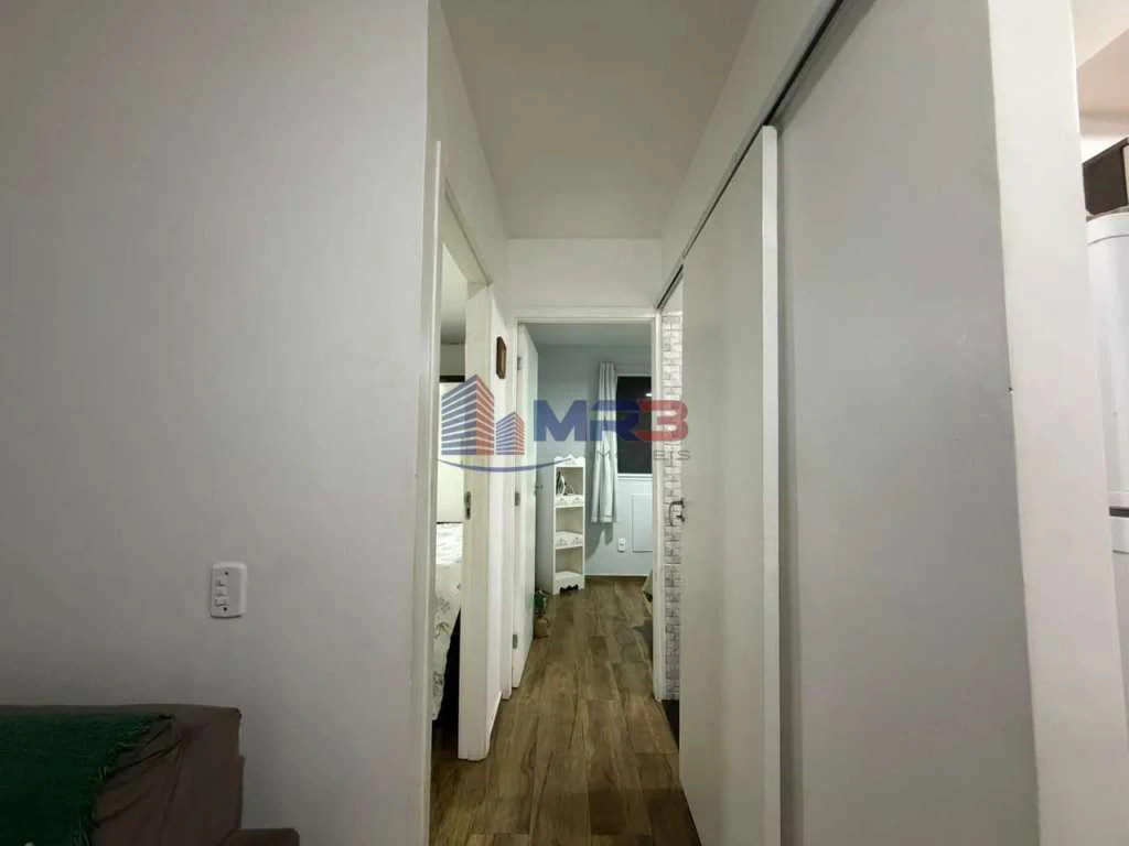 Furnished 2-bedroom apartment with open kitchen and gas stove — photo 11