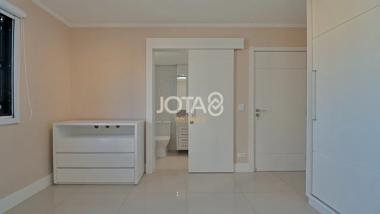 Квартира с 3 спальнями и приватным BBQ, 181 м² — photo 20