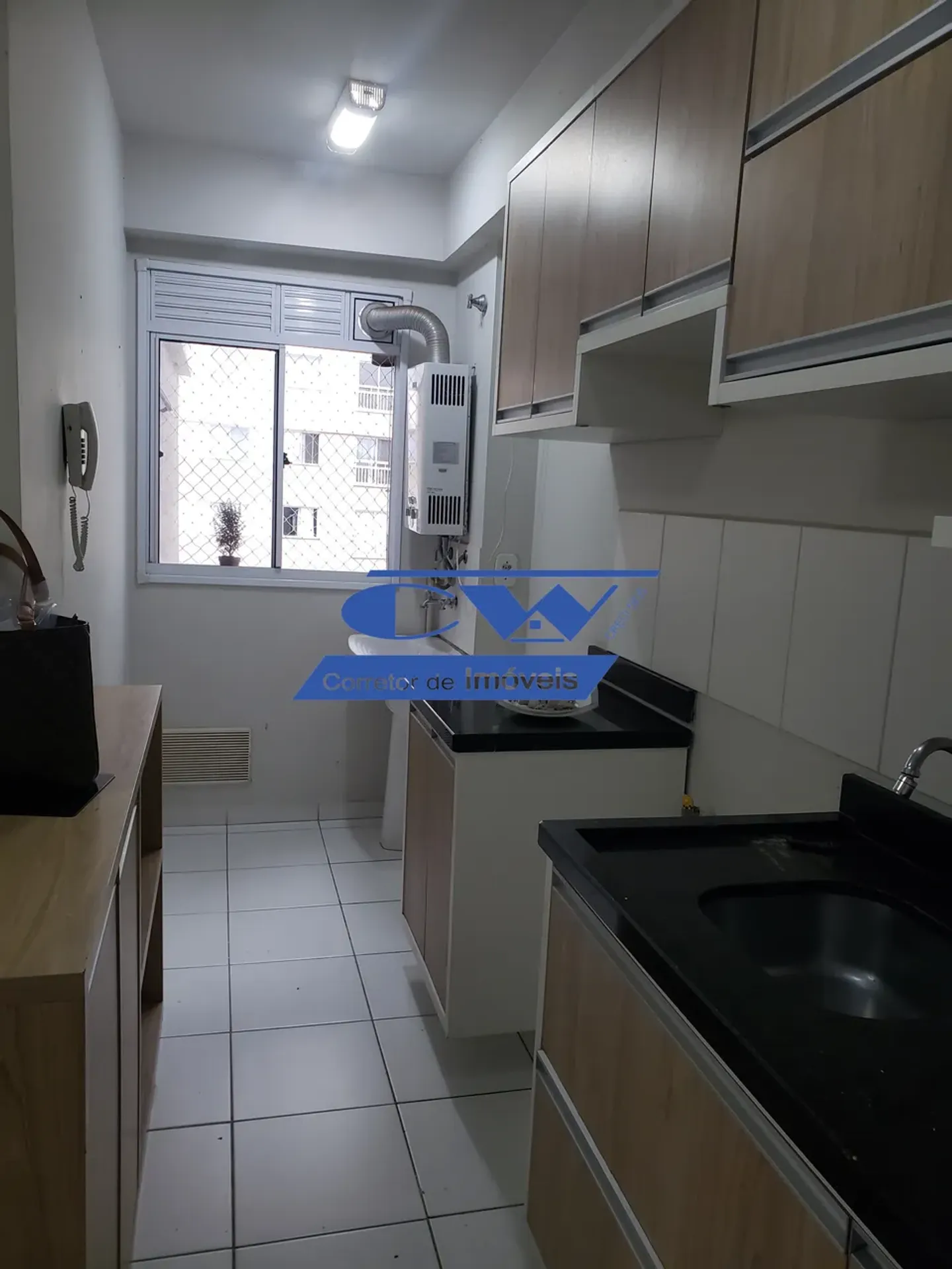 Apartment, 72 m², with wood or laminate floors — photo 2